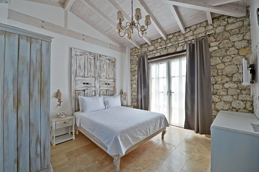 Bay C Hotel Алакати Стая снимка