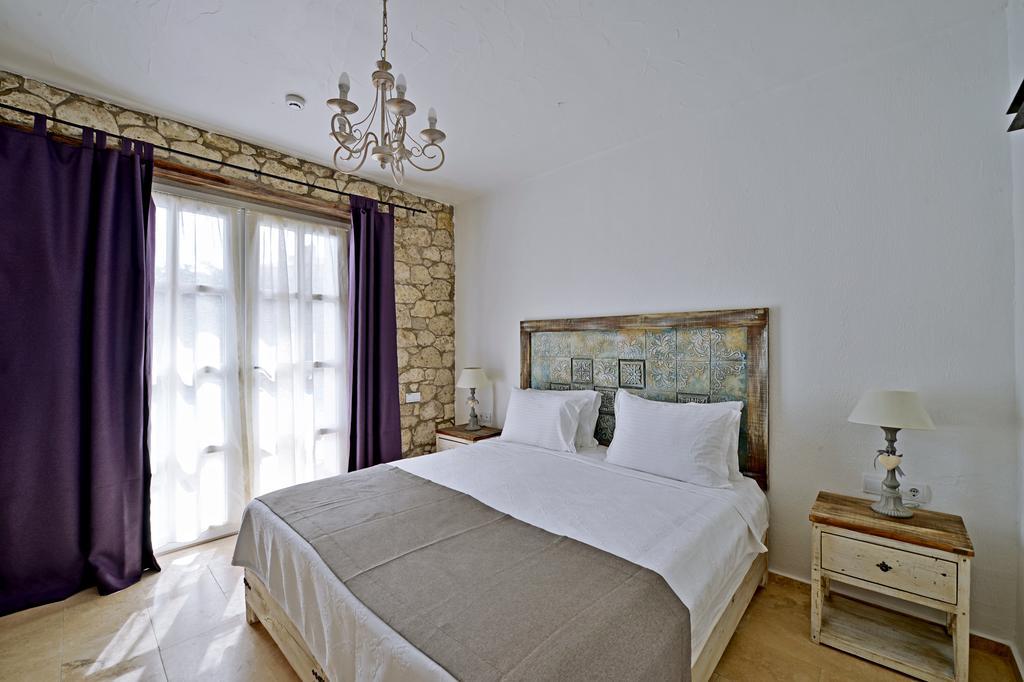 Bay C Hotel Алакати Екстериор снимка