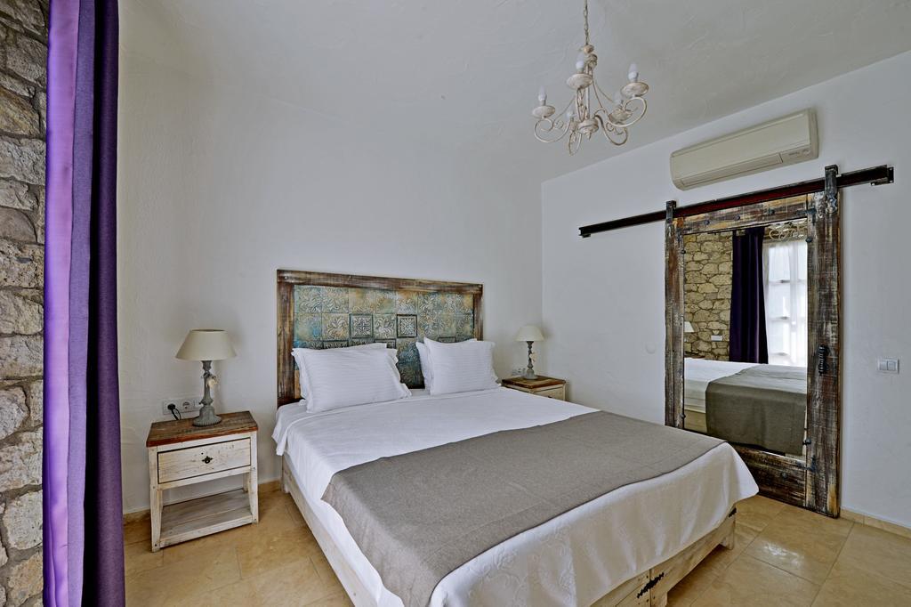 Bay C Hotel Алакати Екстериор снимка