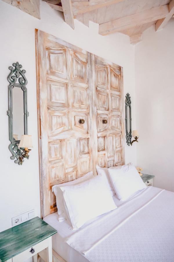 Bay C Hotel Алакати Екстериор снимка