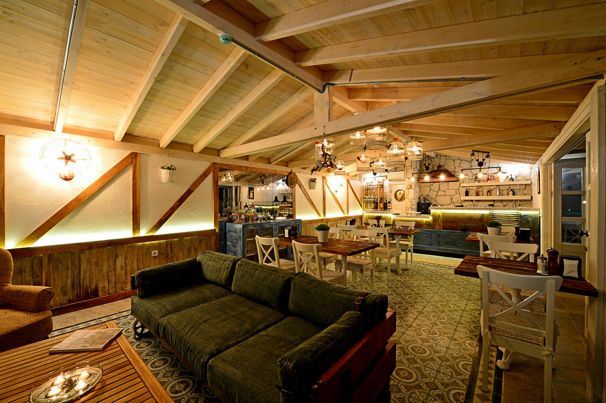 Bay C Hotel Алакати Екстериор снимка